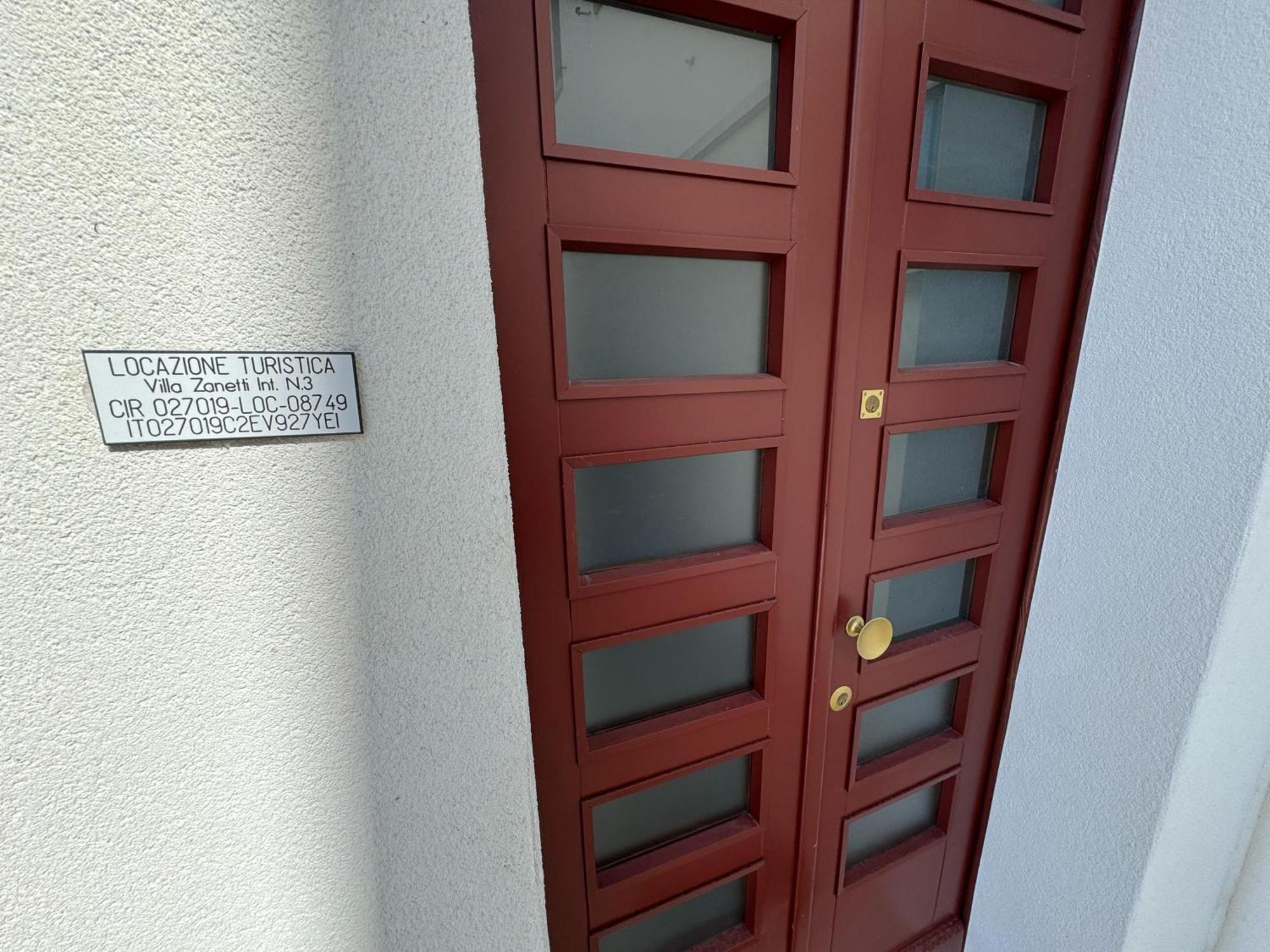 App4Rent Villa Zanetti - Appartamenti Con Spiaggia Privata Frontemare Lido di Jesolo Exteriér fotografie